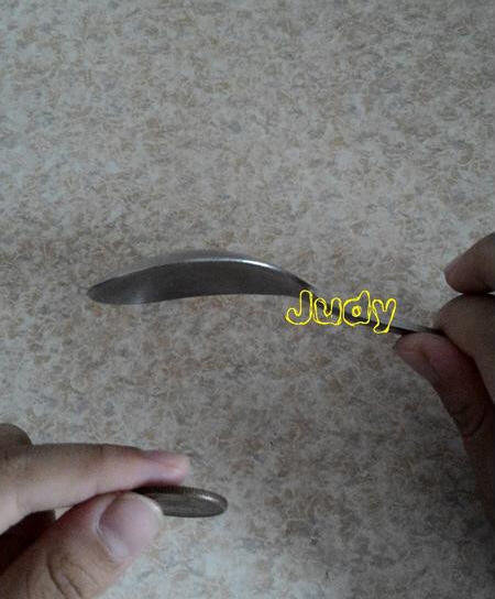 奇异果怎么去皮-图解奇异果快速去皮的方法2