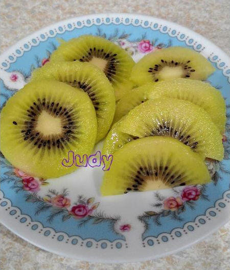 奇异果怎么去皮-图解奇异果快速去皮的方法5