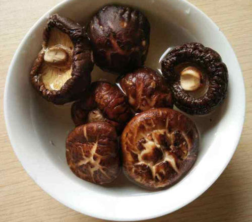 泡过的香菇过夜能吃吗-香菇泡水过夜还能吃吗4