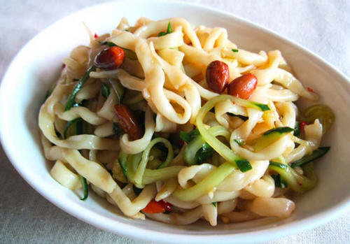 在家做凉面用哪种面条比较好-做凉面用的是什么面条做的3