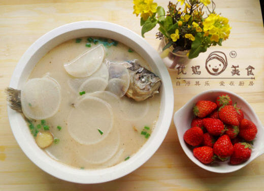 喝白萝卜鲫鱼汤有什么好处-白萝卜鲫鱼汤的功效与作用6
