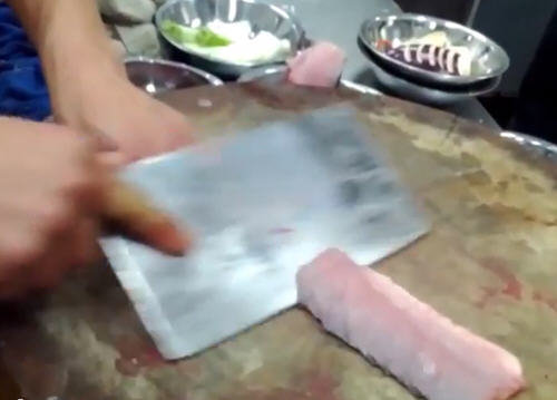 松子鱼刀工的做法-在家用刀怎么简单快速切好松子鱼图解7