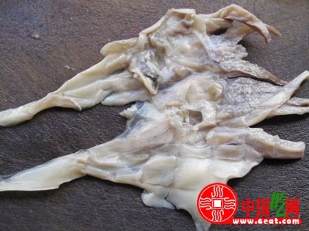 墨鱼干怎么泡发？干墨鱼泡发清洗方法图文教程14