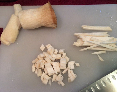 杏鲍菇怎么切？图解杏鲍菇的各种切法4