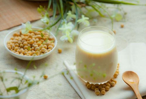 现榨豆浆喝不完能保存好长时间-现磨豆浆保质期是多久1