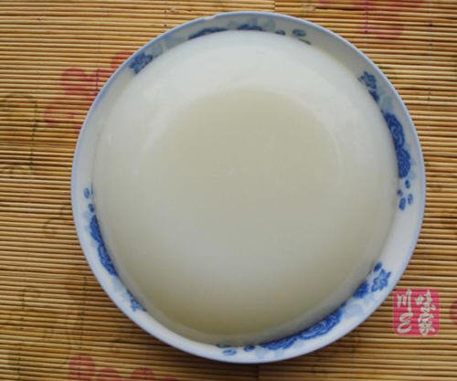 凉粉是什么做的？凉粉是用什么材料制作而成的食物？3