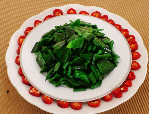 海白菜和裙带菜的区别解析：裙带菜是海白菜吗？1