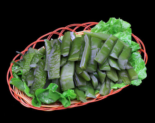 海白菜和裙带菜的区别解析：裙带菜是海白菜吗？2