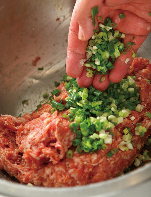 水煎包怎么捏？图文讲解水煎包的包法5