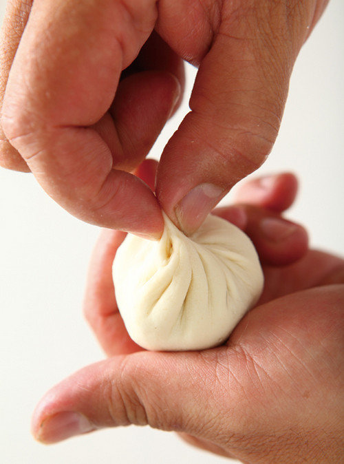 水煎包怎么捏？图文讲解水煎包的包法14