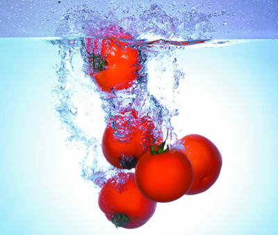 冰箱冷冻后的西红柿还能不能吃？西红柿冷冻后还能吃吗？4