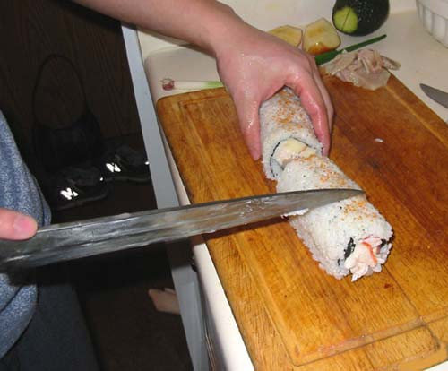 寿司怎么卷起更紧？图解日本寿司的卷法9