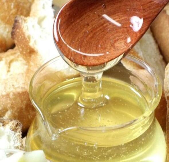 喝蜂蜜水减肥吗？日常如何用蜂蜜减肥呢？2