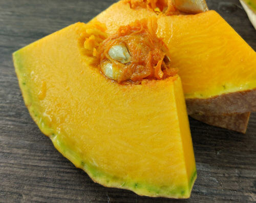 老南瓜选什么颜色的好吃又甜又软？3