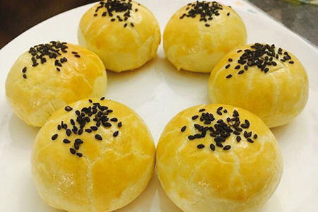 蛋黄酥为什么会爆开破皮？蛋黄酥爆馅是什么原因？3