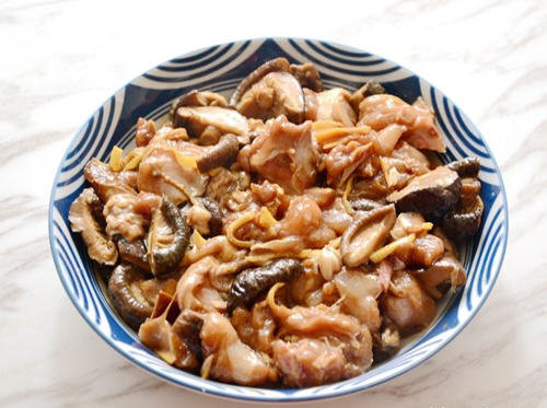 广东香菇蒸滑鸡3