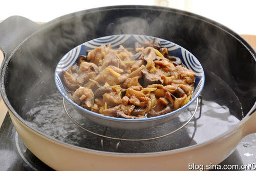 广东香菇蒸滑鸡4