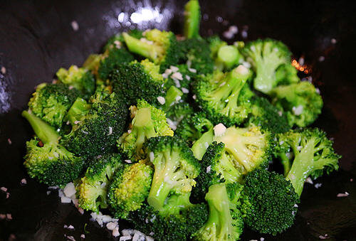 家常蒜蓉西兰花6