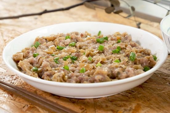 蒸肉饼怎么做又软又滑的窍门-蒸肉饼的制作方法12