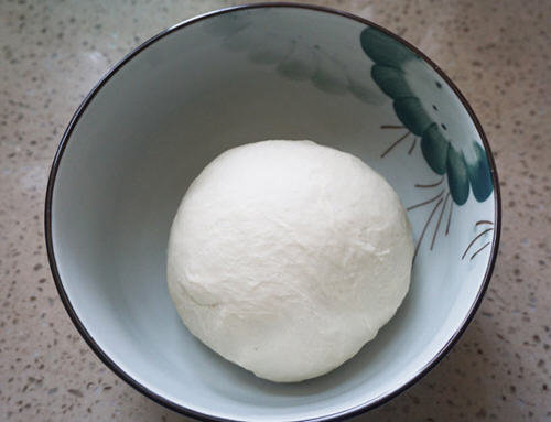 酵母油条的做法和配方1