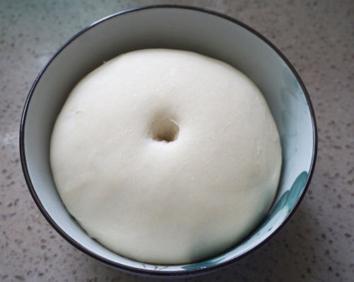 酵母油条的做法和配方2