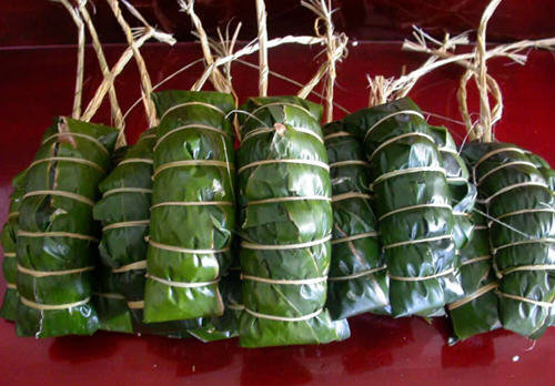 长方形粽子怎么包-图解广西长粽子的包法10