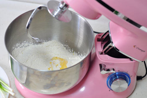 电饼铛做烫面葱花饼2