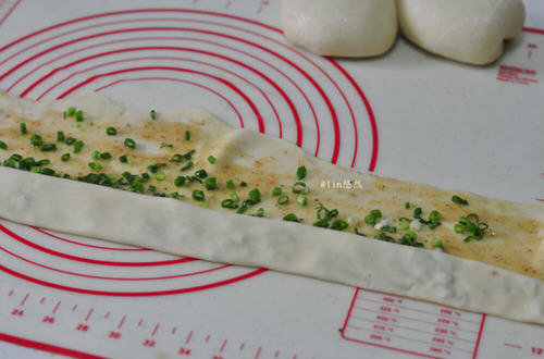 电饼铛做烫面葱花饼6