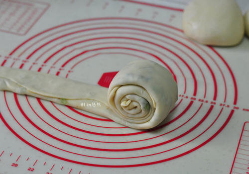 电饼铛做烫面葱花饼7