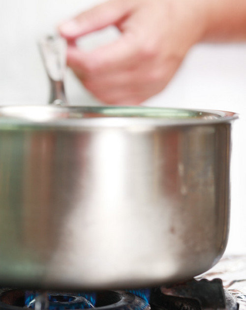 水煮蛋怎么煮不会破的技巧-水煮蛋易裂开的原因讲解3