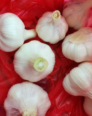 怎样腌糖蒜简单好吃？2