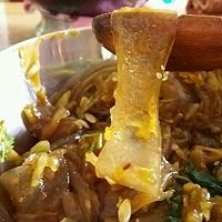 韭菜薯团的薯皮是用什么制作而成？2