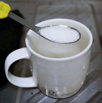 微波炉做焦糖布丁1