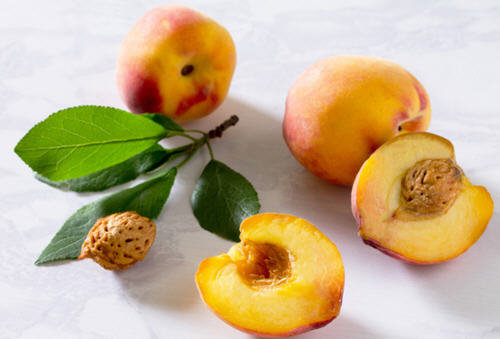 黄桃是凉性的吗？黄桃是寒性还是热性水果？2