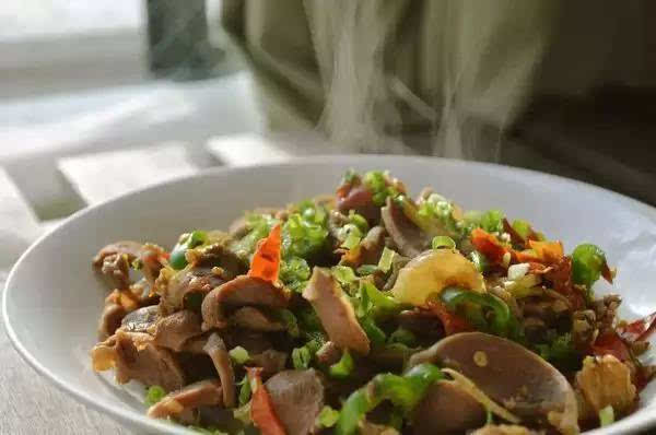 26道简单家宴菜-学会这你就能办酒席了6