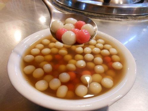 芝麻汤圆热量超高-吃1颗需走20分钟消耗掉2