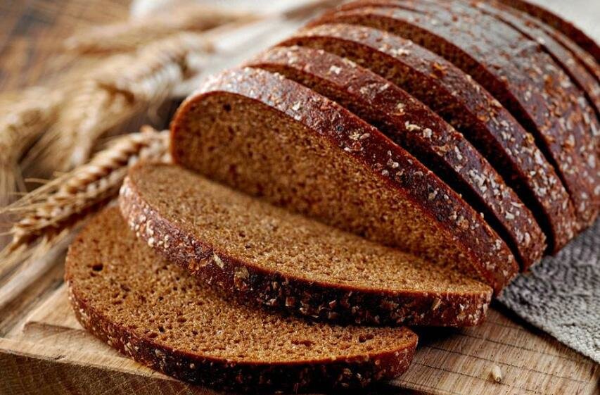 吃全麦面包能减肥吗？吃全麦面包就不长胖？2