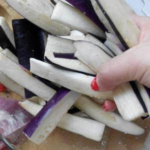 家常红烧肉沫茄子的做法图解(附怎么烧茄子不变色技巧)2