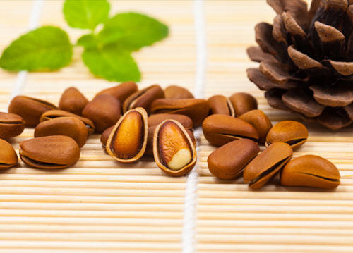 松子吃生的还是熟的好-生松子和熟松子哪个营养价值更高3