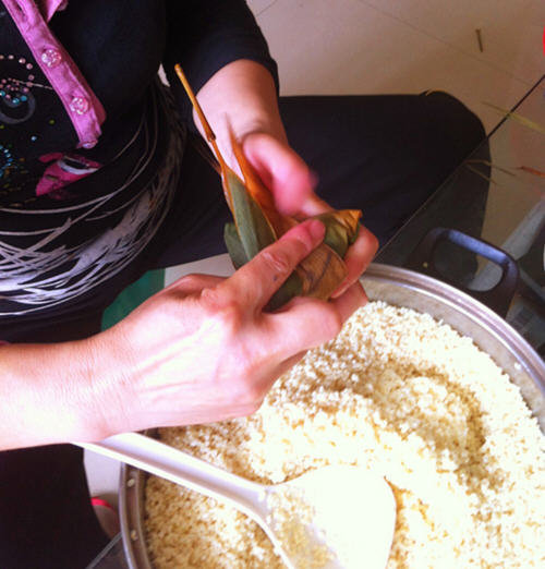 嘉兴肉粽子的做法和配料-嘉兴肉粽的做法图解12