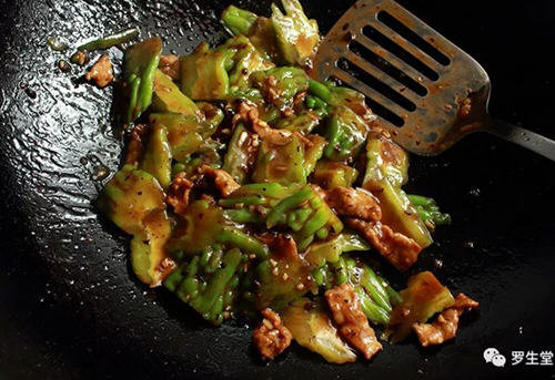苦瓜炒里脊肉7
