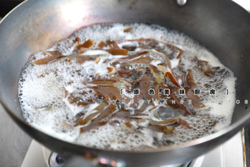 凉拌海带丝简单的做法-不腥的凉拌海带丝怎么做好吃4