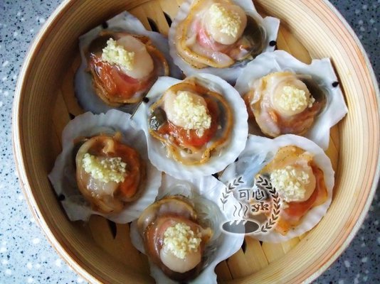 清蒸的蒜蓉粉丝蒸扇贝-清蒸扇贝的做法7