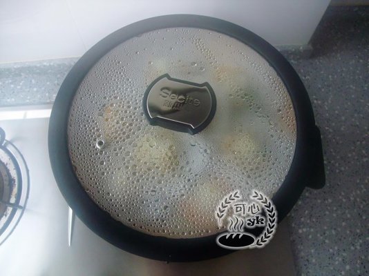 清蒸的蒜蓉粉丝蒸扇贝-清蒸扇贝的做法9