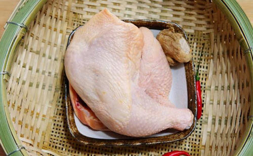 女人不可错过的瘦身菜：清蒸鸡腿肉1