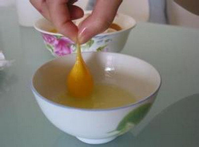 鸡蛋不要蛋清的方法-鸡蛋只取蛋黄3