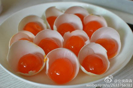 蛋黄酥蛋黄硬怎么处理？图解蛋黄酥蛋黄处理方法2