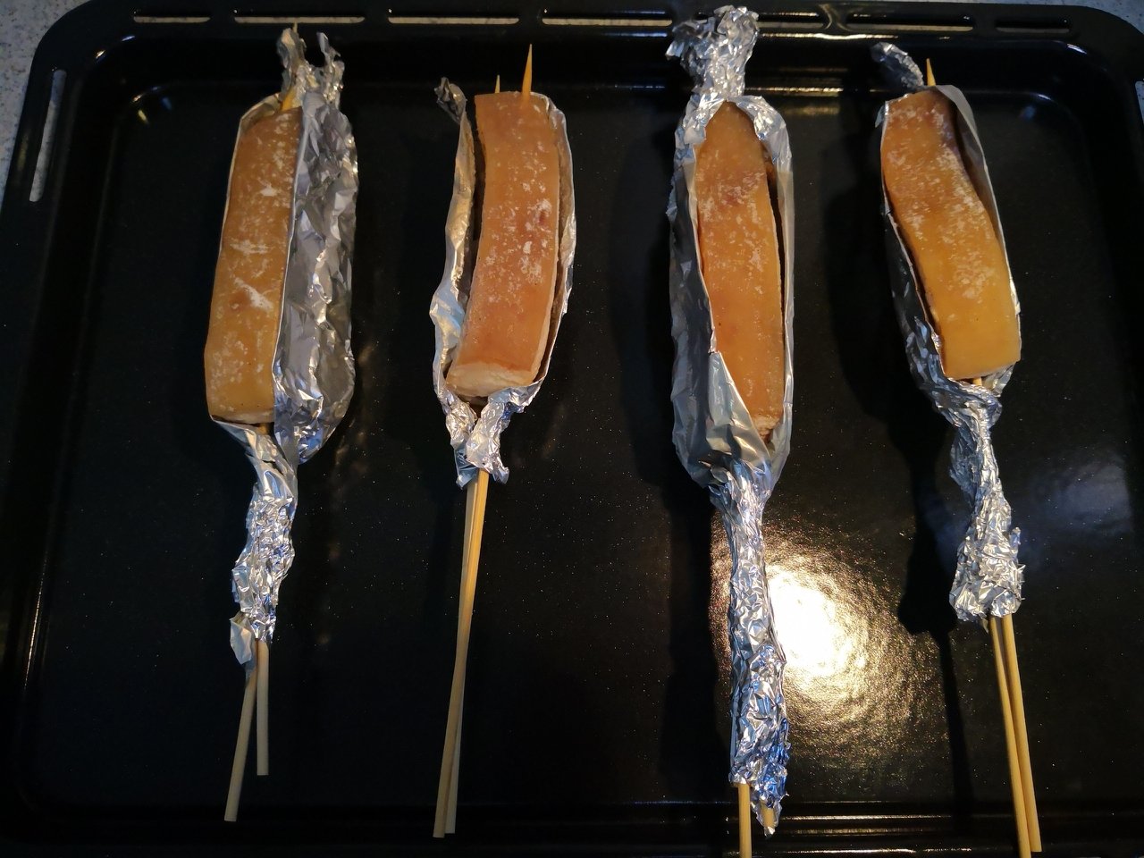 广式脆皮烤乳猪6