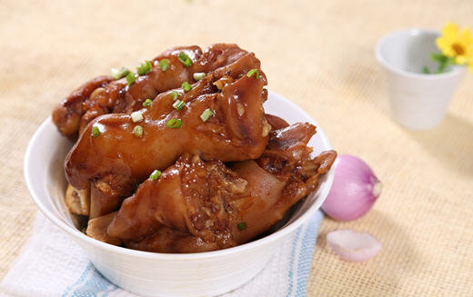 用自动烹饪锅【酱焖羊蹄】4