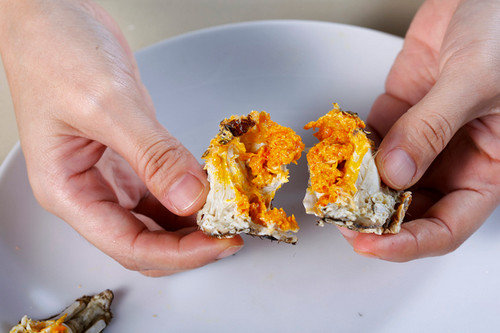 【图文教程】大闸蟹正确的吃法-清蒸大闸蟹怎么吃11